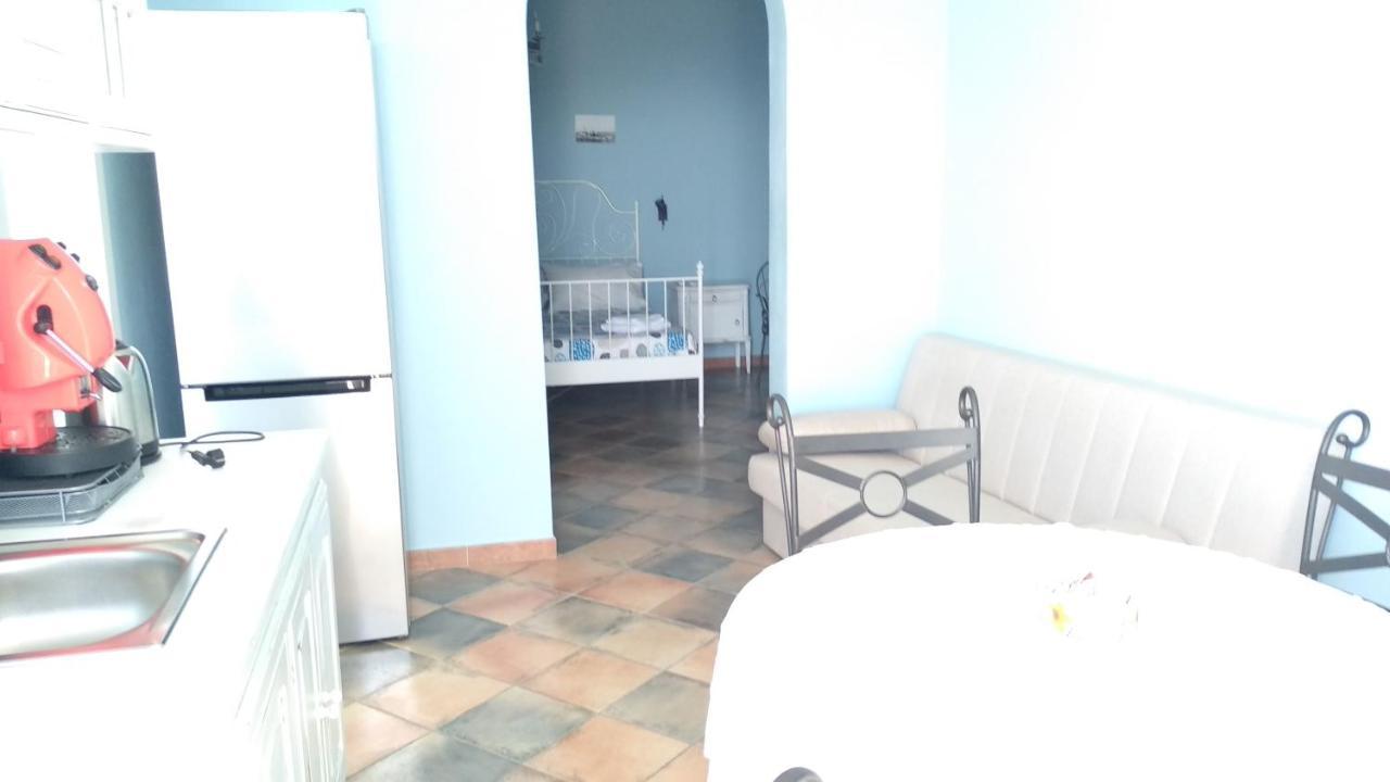 Nereidi Bed & Breakfast Santa Flavia Ngoại thất bức ảnh